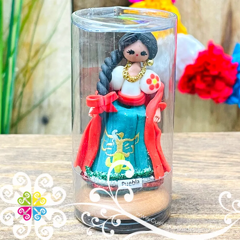 21- Puebla Little Doll Figurine - Fondant Doll